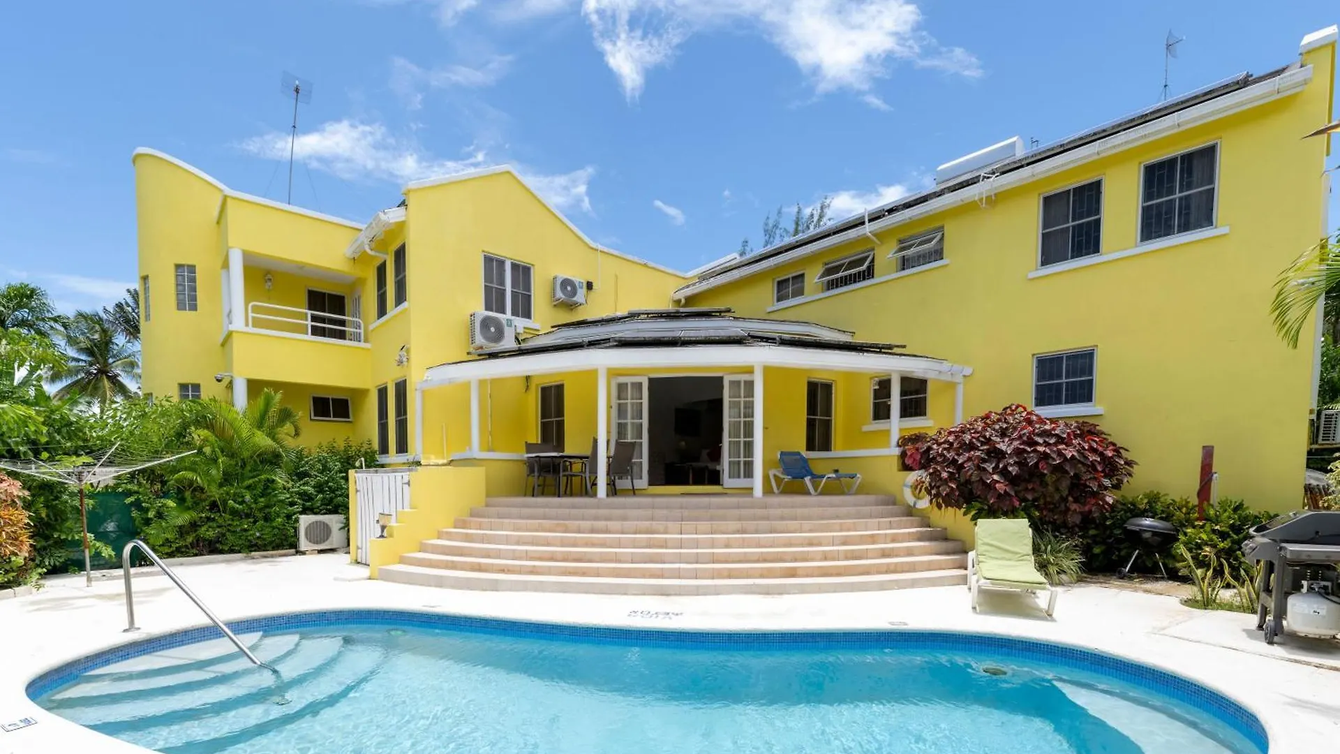 Vida Mejor - West Pool Villa Saint James